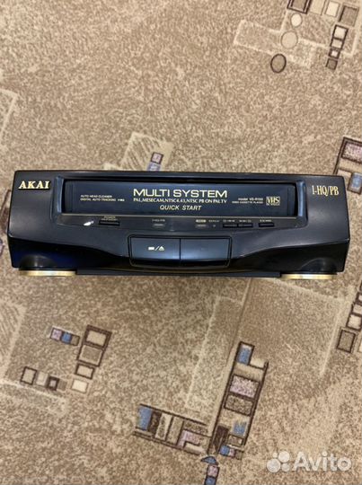 Видеомагнитофон