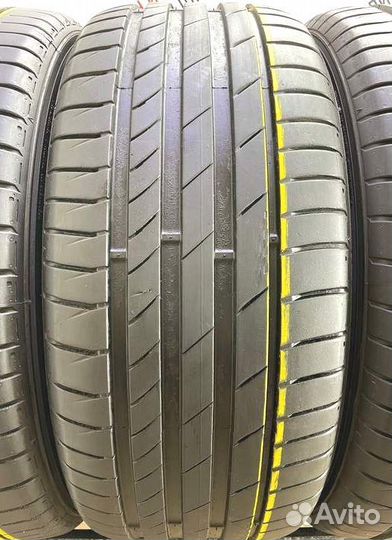 Kumho Ecsta PS71 215/50 R17 95R