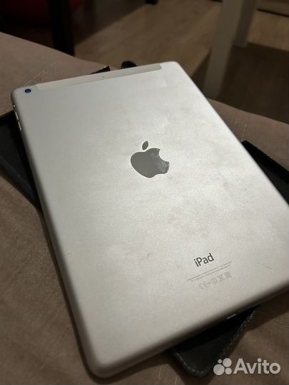 Планшет apple iPad air