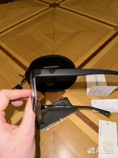 Emporio armani очки