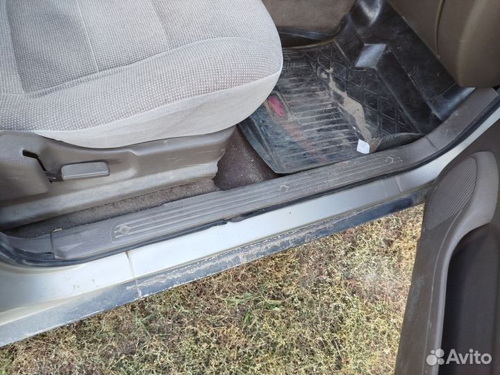 Kia Sportage 2.0 AT, 1999, 164 600 км