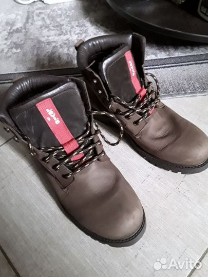 Ботинки зимние Levis