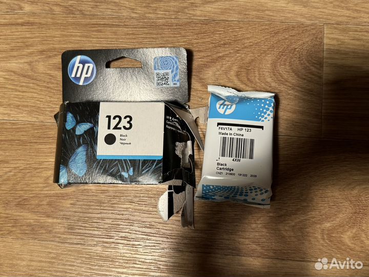 Картридж hp F6V17A
