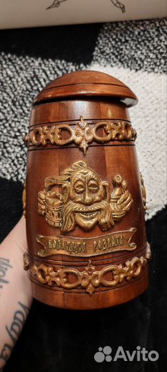 Пивная деревянная кружка