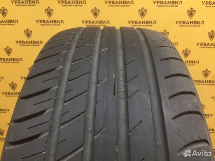 Viatti Strada Asimmetrico 225/45 R18 95V