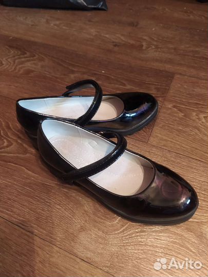 Туфли на девочку