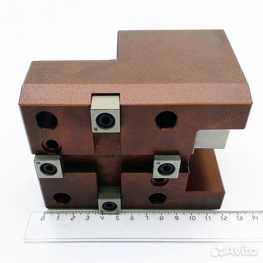 Держатель токарного инструмента BMT55-C8025 92х120