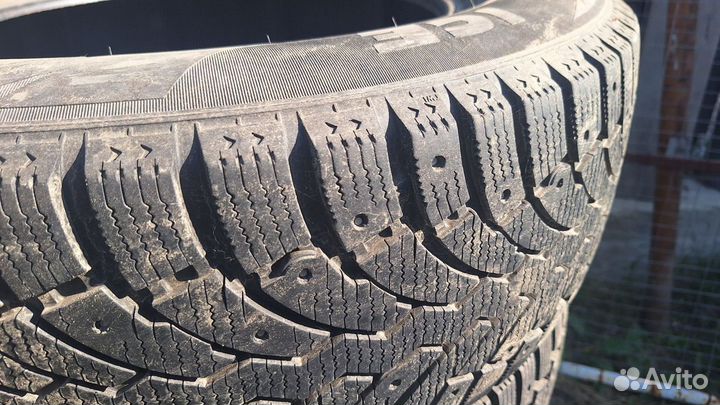 Pirelli Formula Ice 215/65 R16