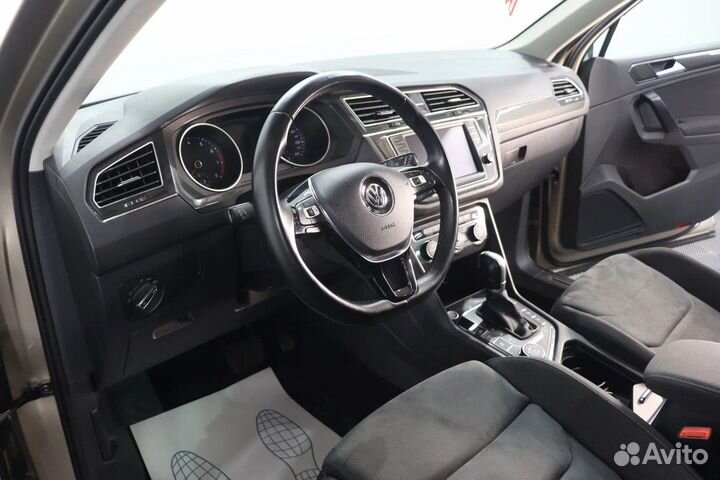 Volkswagen Tiguan 2.0 AMT, 2017, 83 400 км