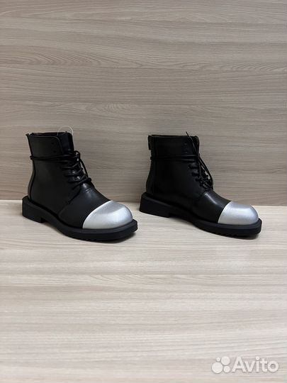 Ботинки осенние женские 10070-041-868