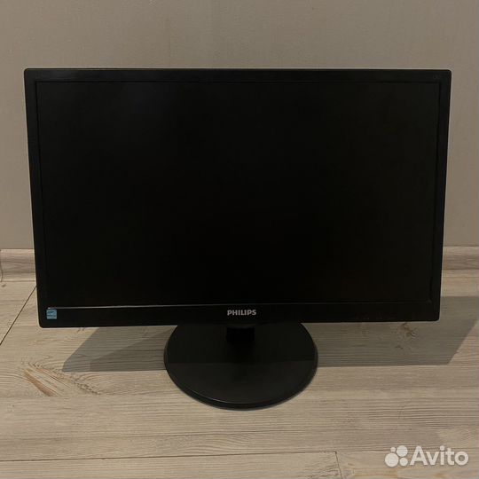 Монитор Philips
