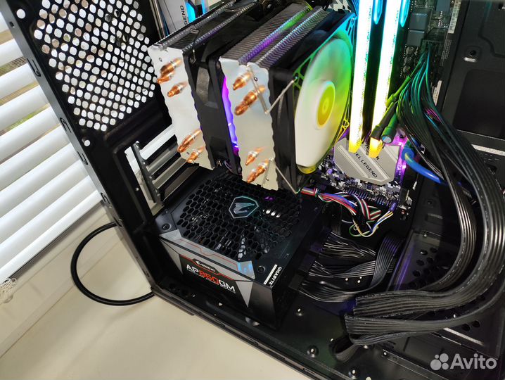 Блок питания gigabyte aorus P850W Gold