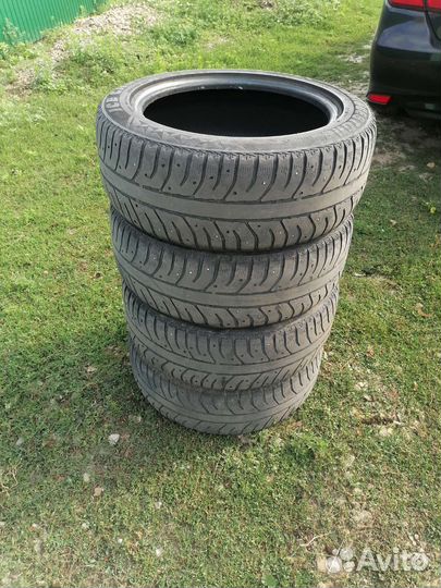 Bridgestone Alenza LX100 215/55 R17 98B