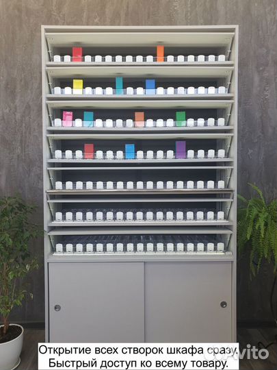 Шкаф для сигарет 126 видов сигарет с накопителем