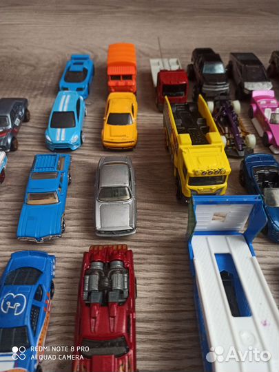 Машинки hot wheels