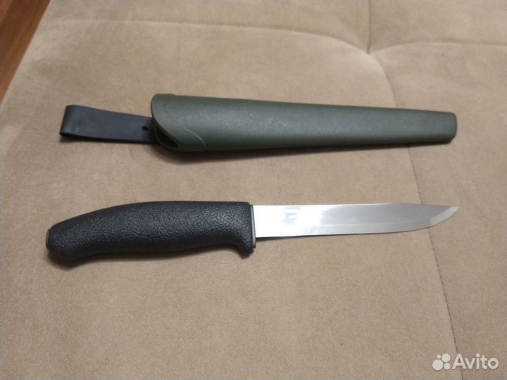 Нож Morakniv 748 MG