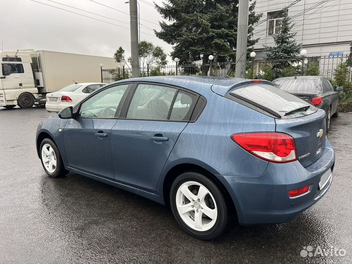 Chevrolet Cruze 1.8 AT, 2013, 140 500 км