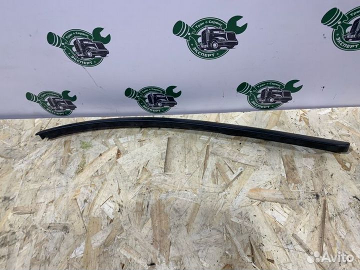 Молдинг на крыло Mercedes Actros