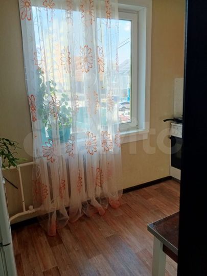 2-к. квартира, 40 м², 2/2 эт.