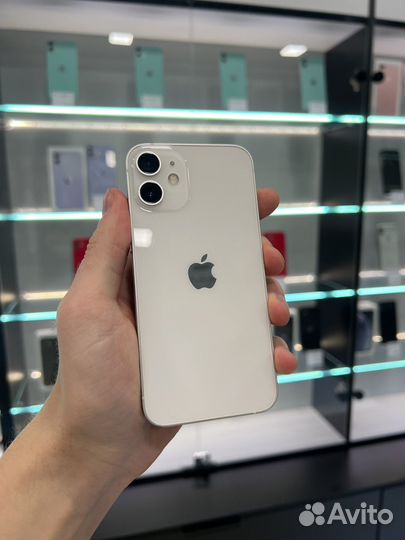 iPhone 12 mini, 64 ГБ