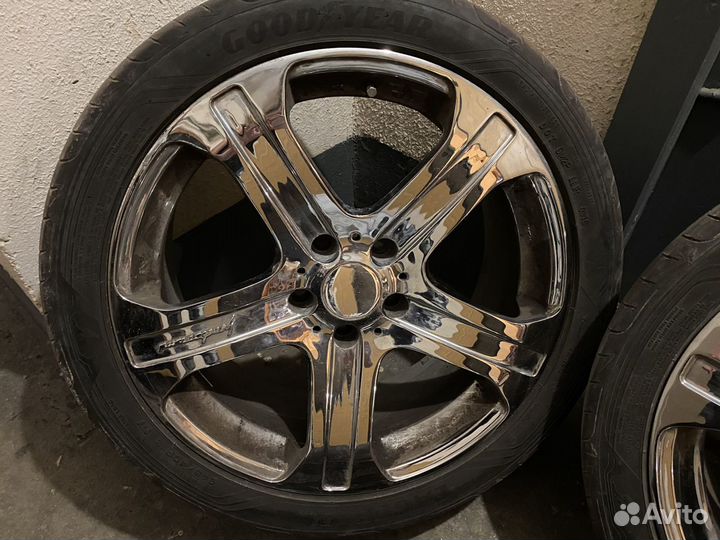 Диски литые 245/40 r18 на Toyota Camry