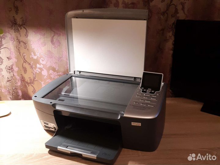 Принтер мфу hp цветной всё есть всё работает