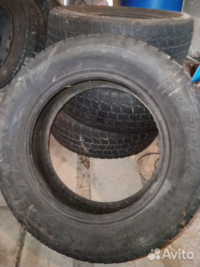 Cooper Weather-Master S/T 2 225/60 R16
