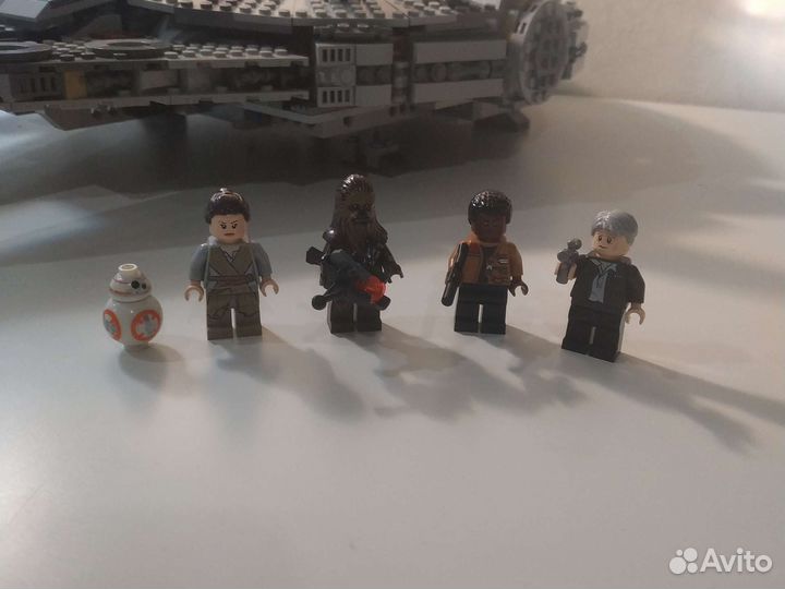 Lego Star Wars 75257 Сокол Тысячелетия