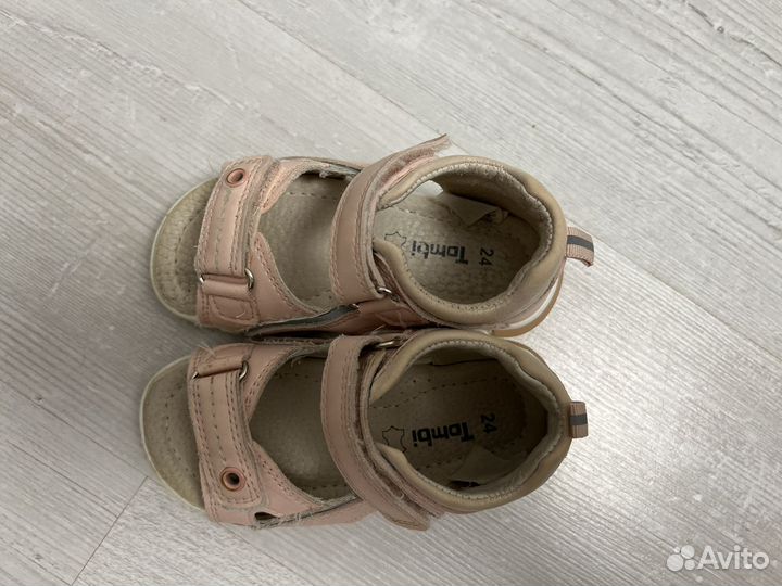Сандалии для девочки