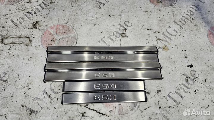 Порожки салонные на Mercedes W210 E50 AMG