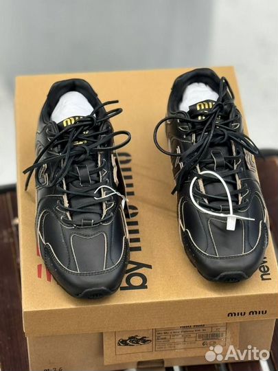 Свитер New Balance Miu Miu