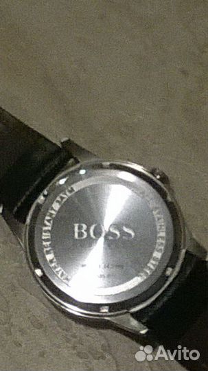 Часы boss