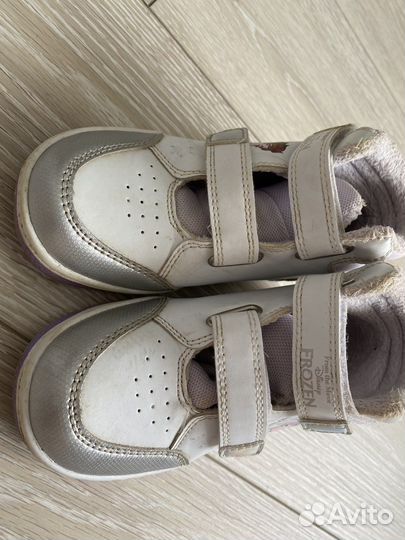 Обувь для девочки