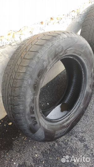 Goodyear Wrangler HP 255/65 R17