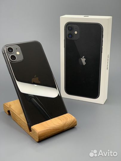 iPhone 11, 64 ГБ