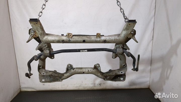 Балка подвески передняя Mercedes E W212