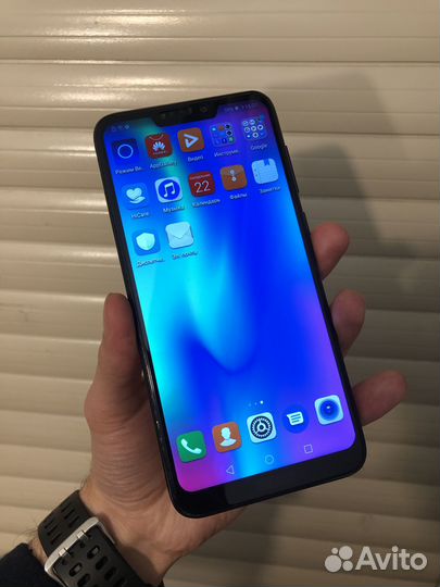 HONOR 8C, 3/32 ГБ