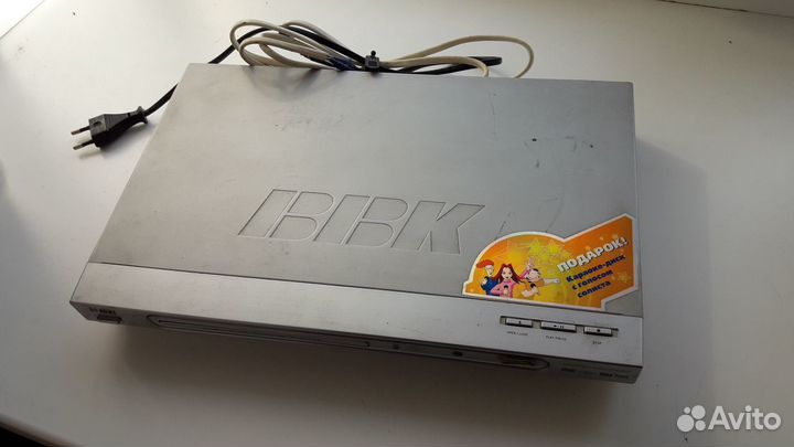 DVD плеер BBK