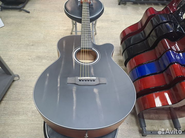 Гитара акустическая массив ель