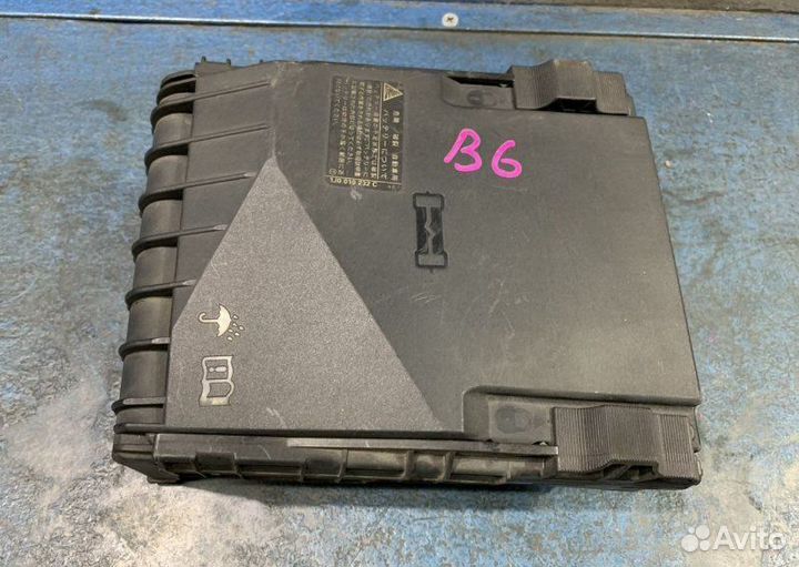 Блок предохранителей Volkswagen Passat B6