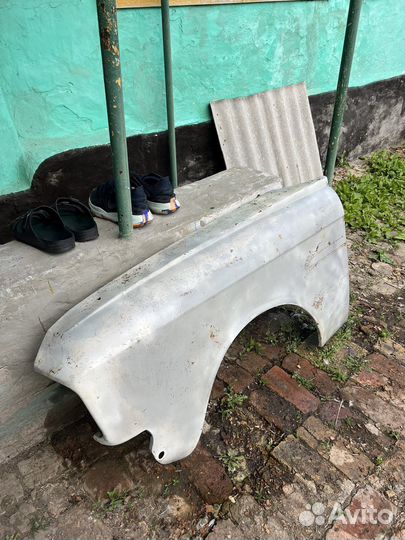 Крыло передние Москвич 2140 левое