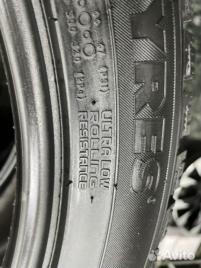 Nokian Tyres Hakkapeliitta R3 235/45 R18 98T