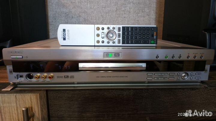 DVD recorder Sony rdr-gx7