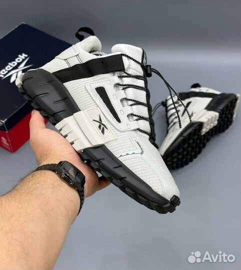 Кроссовки зимние Reebok с мехом