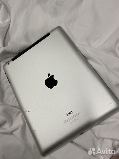 Планшет Apple iPad 4 32gb + cecullar