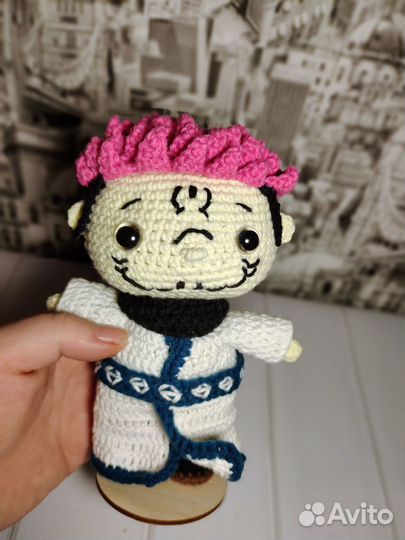 Авторская вязаная интерьерная игрушка Сукуна