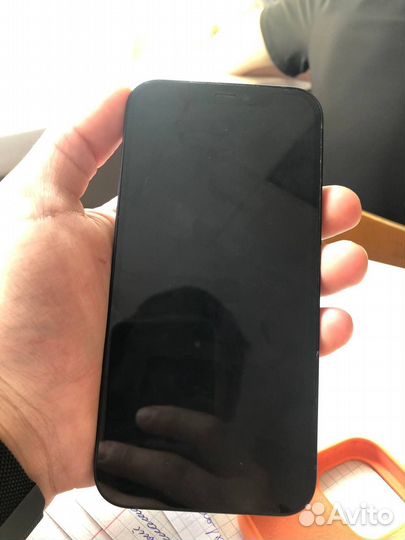 iPhone 12, 64 ГБ