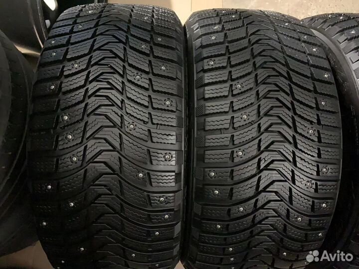 Michelin X-Ice North 3 225/45 R18 и 255/40 R18 99T