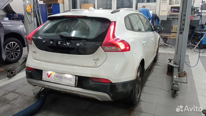 Volvo V40 1.6 AMT, 2014, 260 803 км