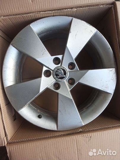 Диски оригинальные Skoda Octavia R17